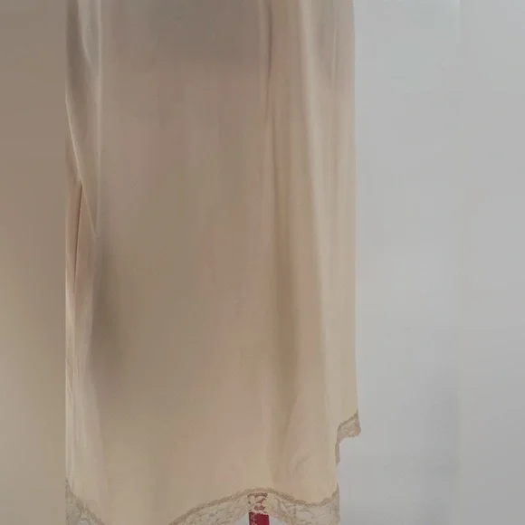 Gorgeous Artemis Mid Century Pale Nude Nylon Full Slip Lacey Bust Overlay - Picture 4 of 12
